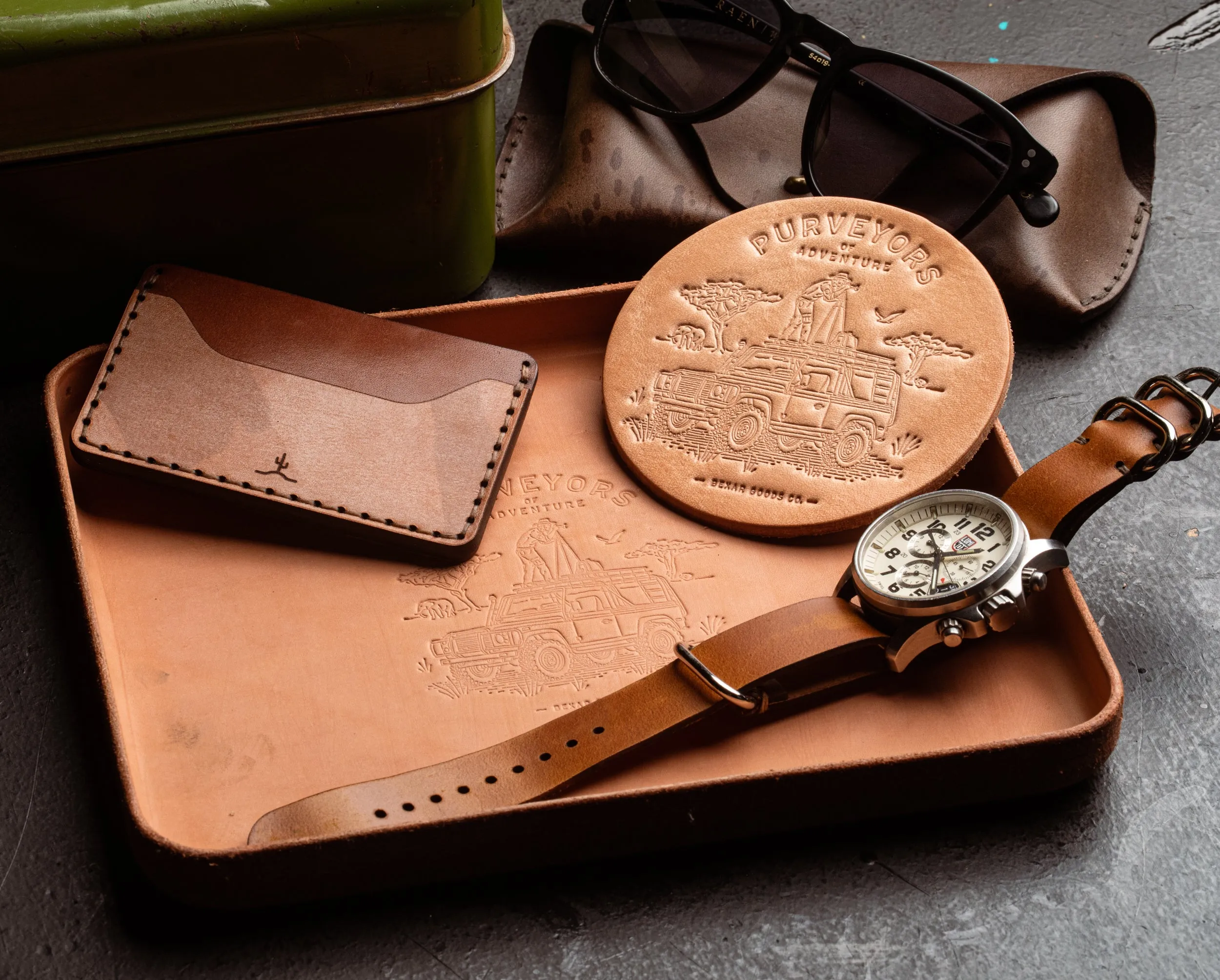 Adventure Valet Tray