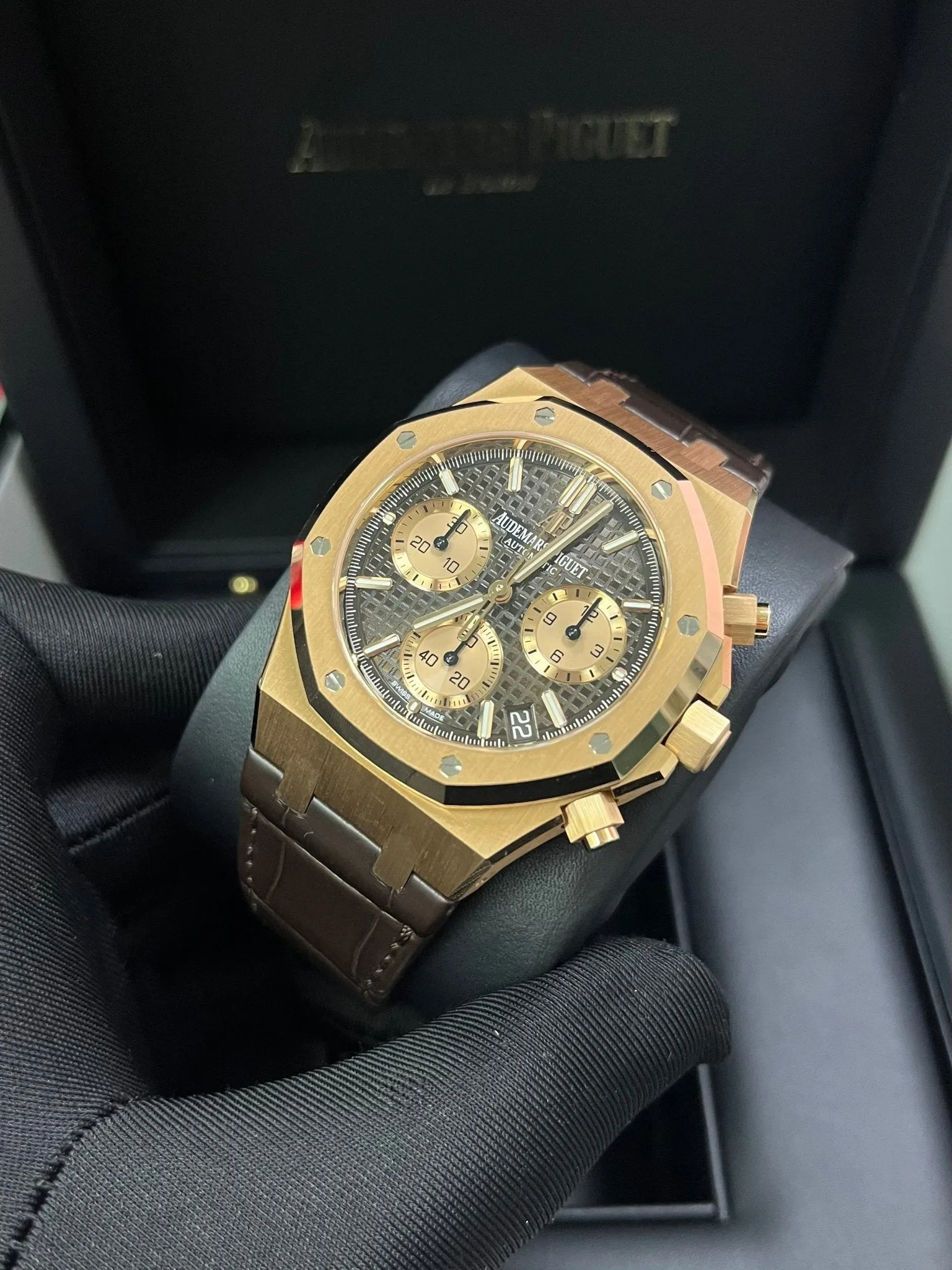 Audemars Piguet Royal Oak Chronograph 41mm Brown Dial (Reference # 26239OR.OO.D821CR.01)