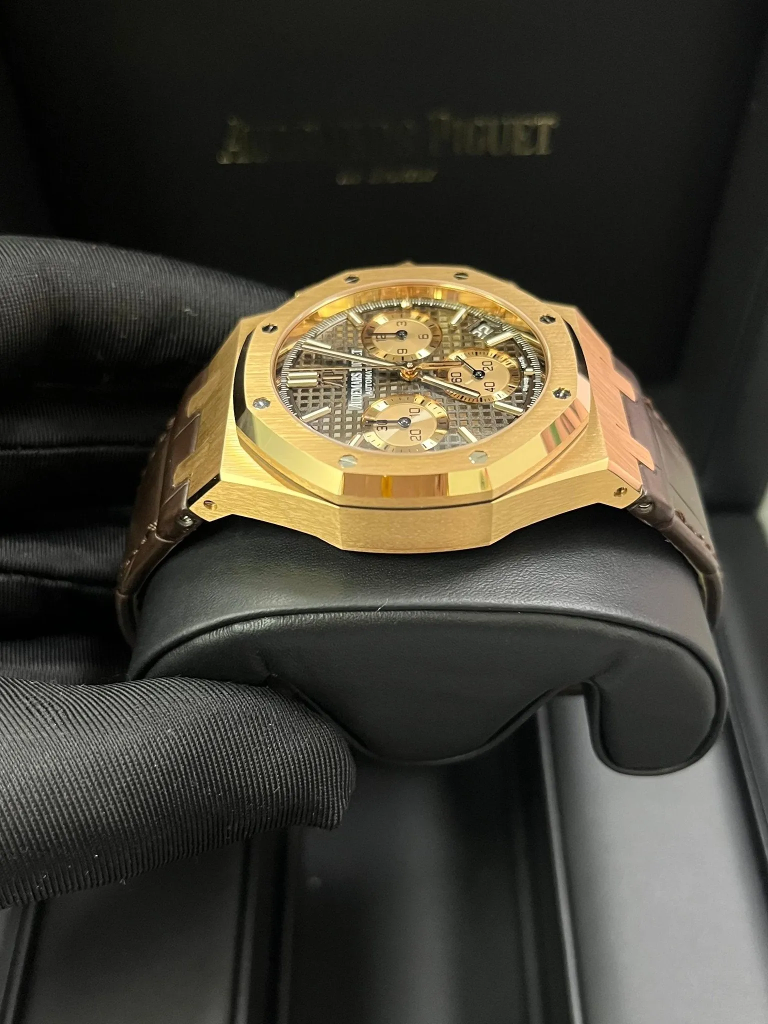 Audemars Piguet Royal Oak Chronograph 41mm Brown Dial (Reference # 26239OR.OO.D821CR.01)