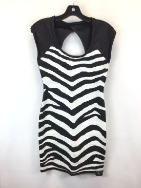 Dress Casual Short By Forever 21 In Zebra Print, Size: L