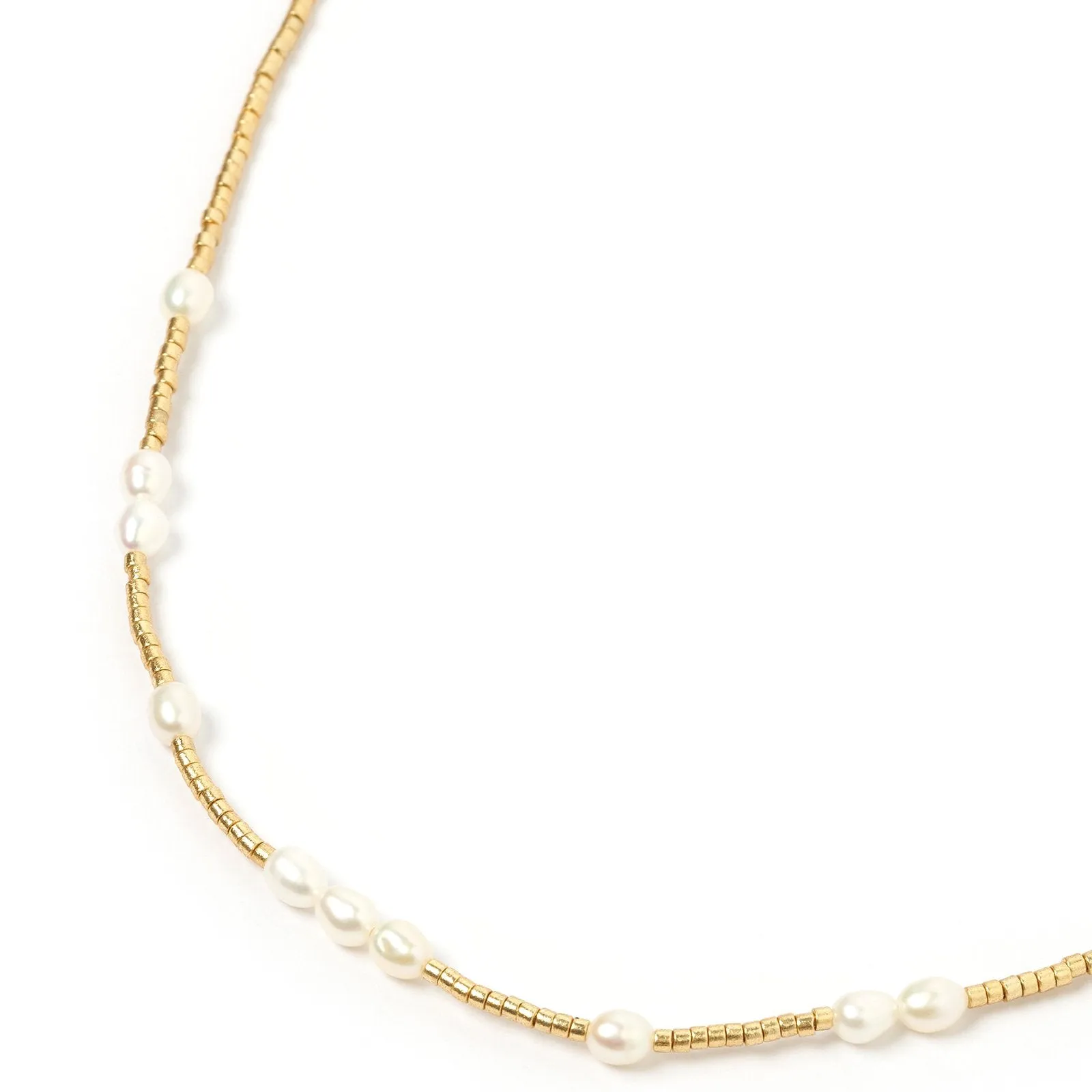 Peppa Gold and Pearl Choker