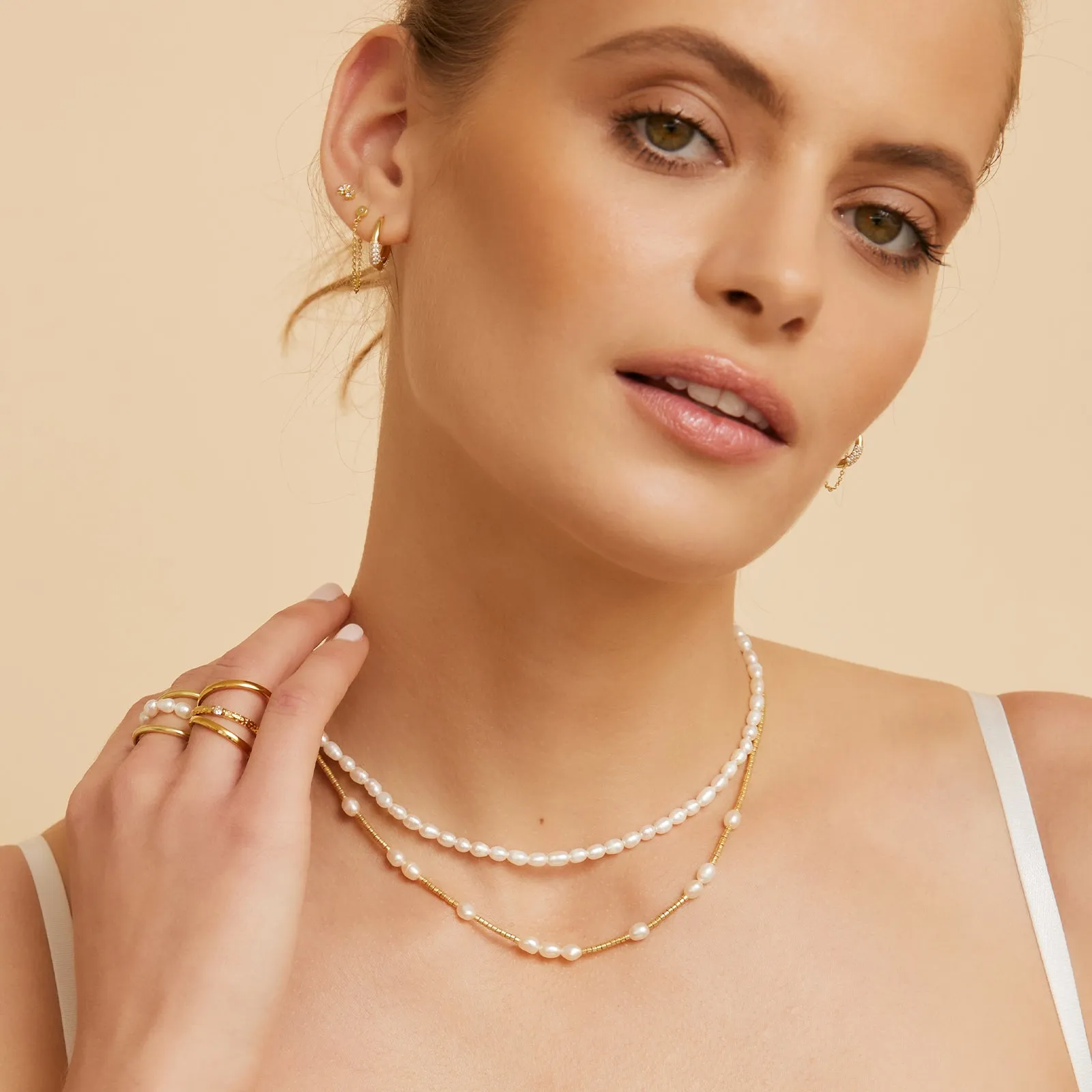 Peppa Gold and Pearl Choker