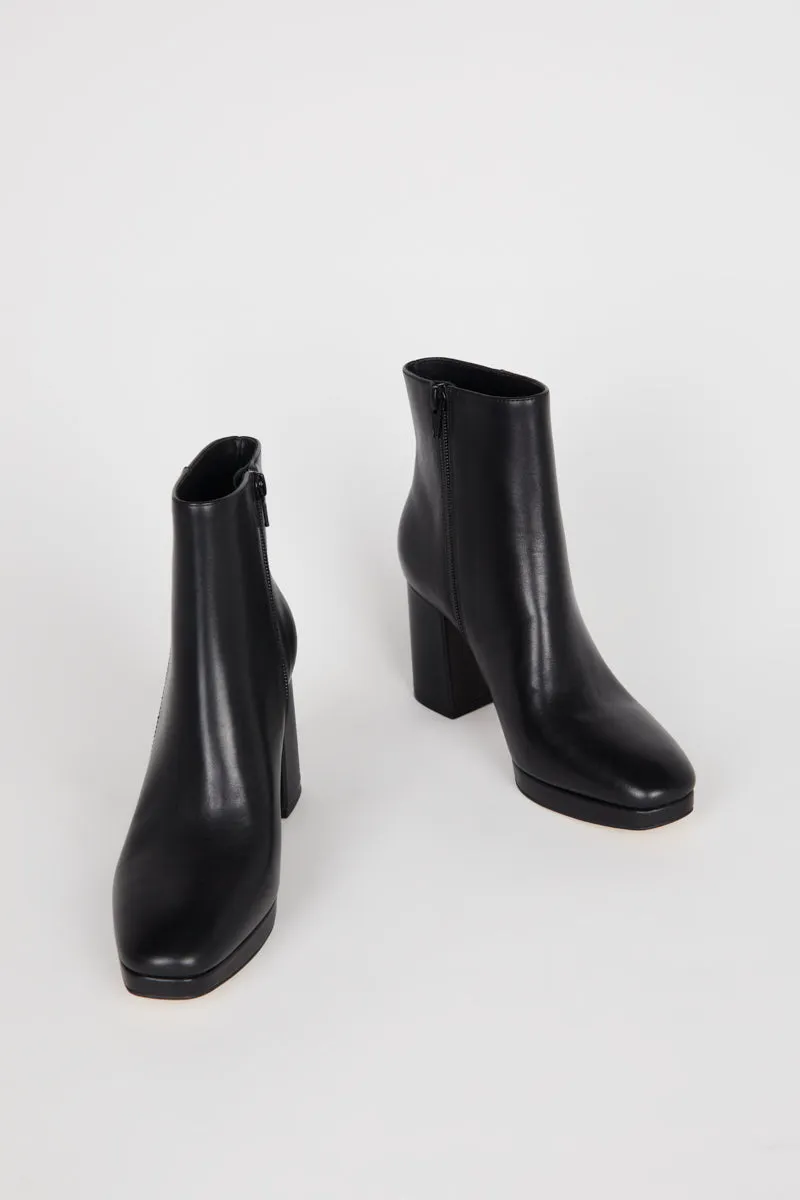 RACHEL HEELED BOOT